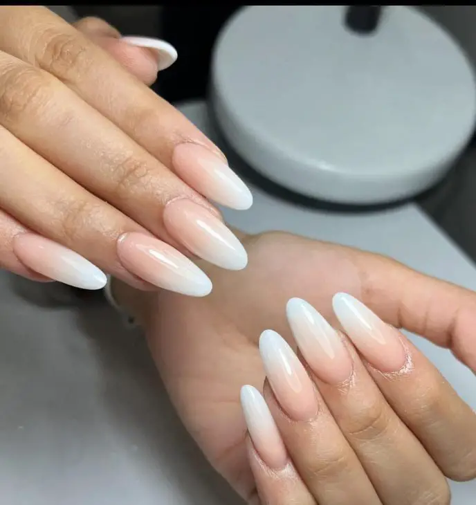 Easy Summer Nails 2024: Breezy and Beautiful Manicures to Beat the Heat