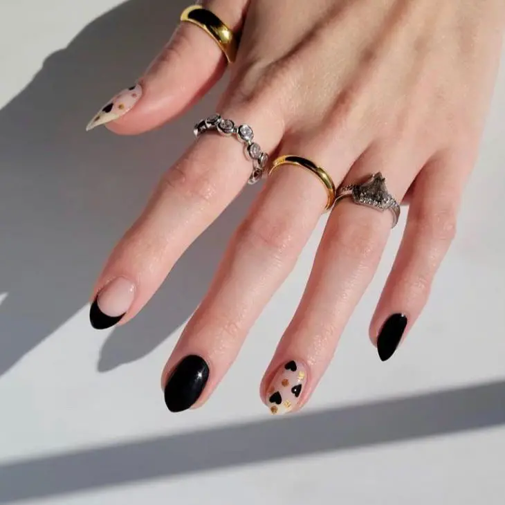 20 Ideas Short Vacation Nails for 2024: A Medley of Style and Elegance