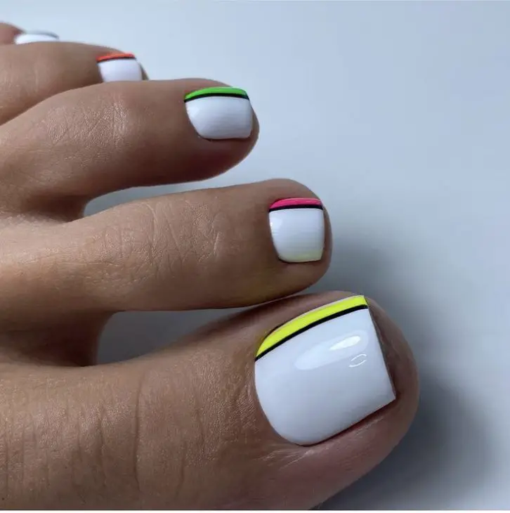 20 Ideas Sun-kissed and Stylish: Unveiling the Hottest Summer Toe Nail Designs