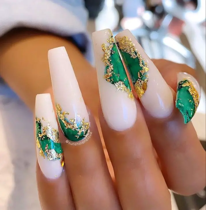 21 Ideas Unveiling the Chic of Summer Coffin Nails 2024