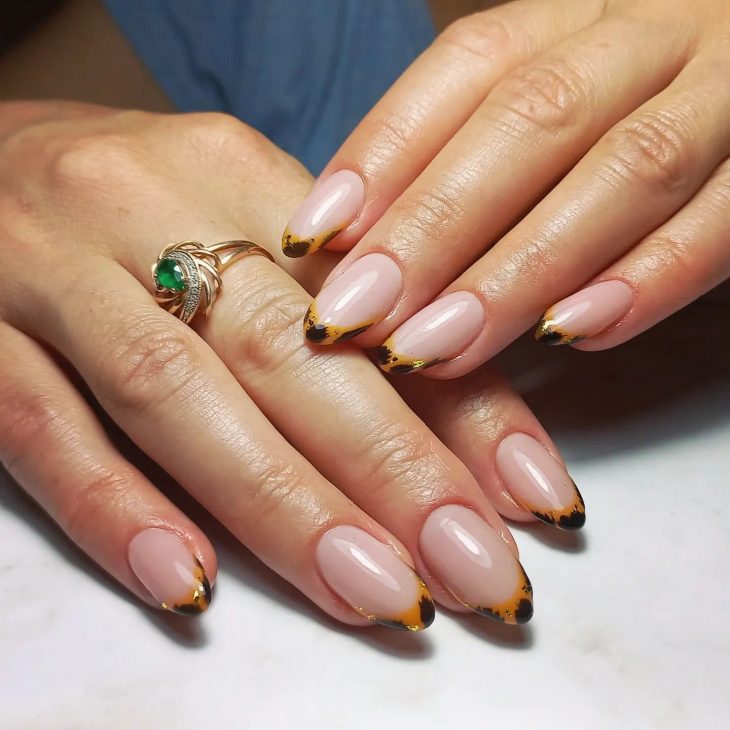 Summer Nail Colors 2024: Top 21 Trending Ideas and How to Achieve Them