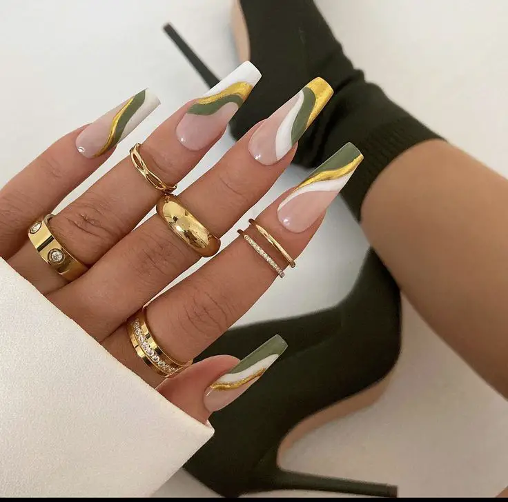 21 Ideas Unveiling the Chic of Summer Coffin Nails 2024