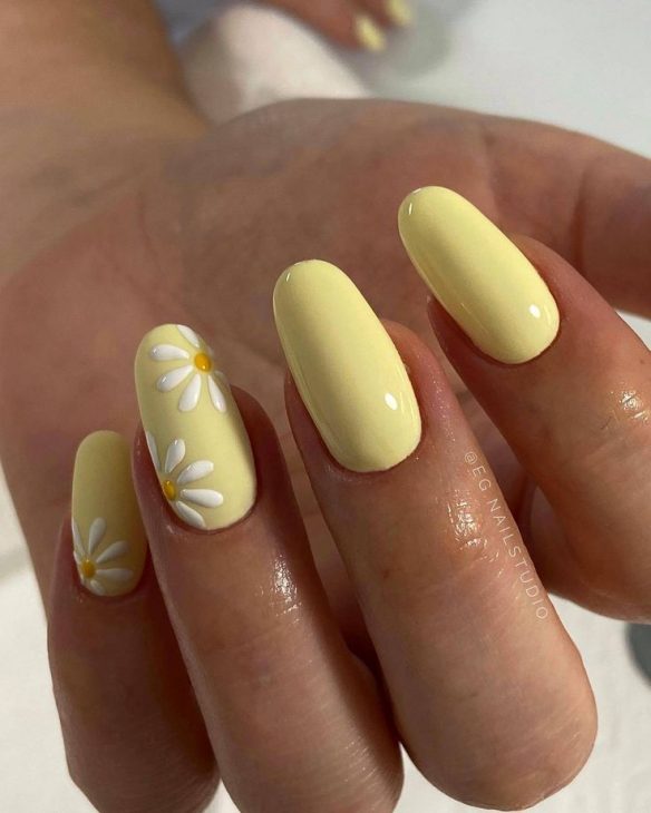 21 Ideas Summer 2024 Acrylic Nails: A Symphony of Style and Color