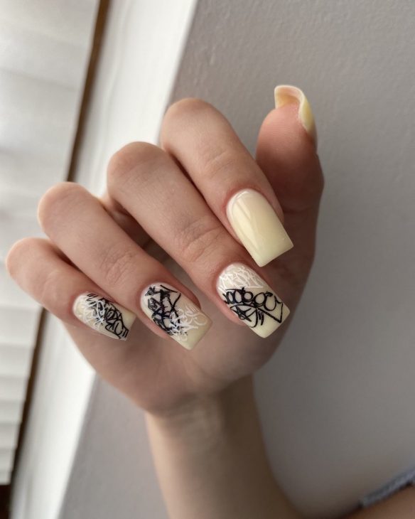 22 Ideas Summer Breeze: A Whirlwind of Short Nail Design Trends for 2024