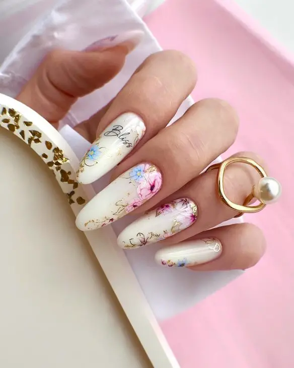 21 Ideas Summer Blossoms: A Manicurist's Guide to Seasonal Nail Art Trends for 2024