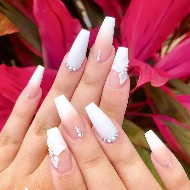 21 Ideas Unveiling the Chic of Summer Coffin Nails 2024