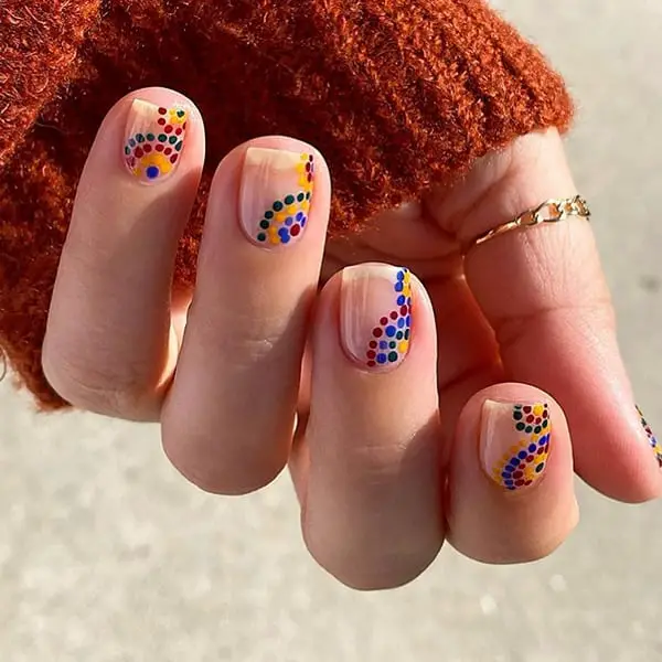 20 Ideas Short Vacation Nails for 2024: A Medley of Style and Elegance