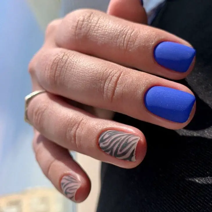 20 Ideas Dive into Summer with Chic Short Nail Designs