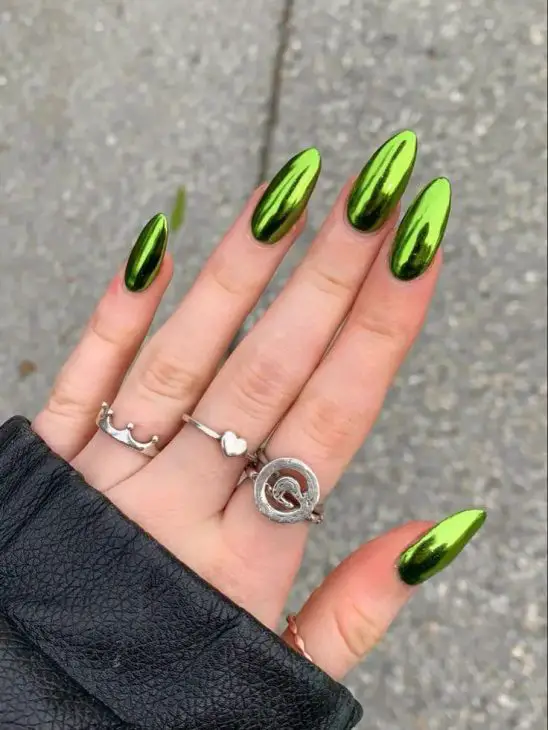 Summer Chrome Nails 2024: The Dazzling Trend You Can't Miss