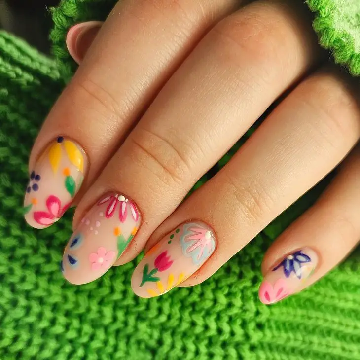 21 Ideas Summer Blossoms: A Manicurist's Guide to Seasonal Nail Art Trends for 2024