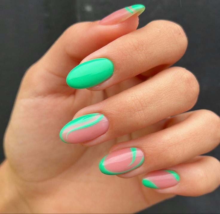 20 Refreshing Mint Green Nail Designs for Summer 2024