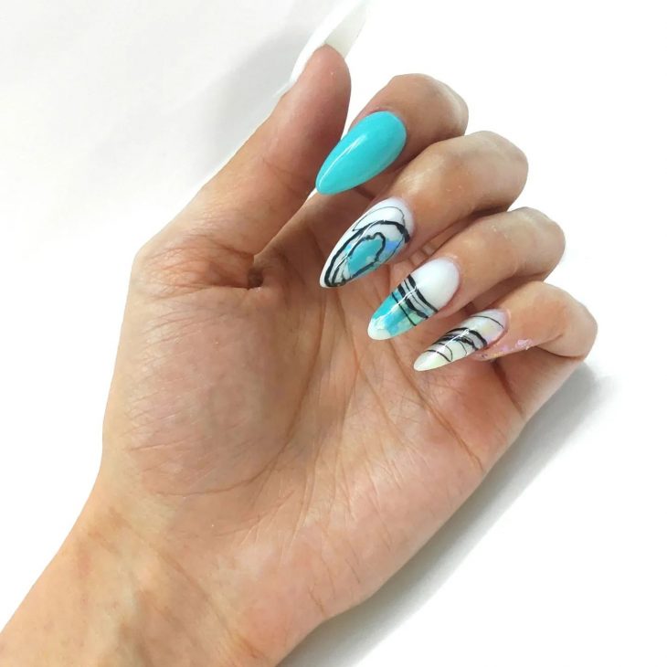 Top 20 Acrylic Nail Designs for Your 2024 Vacation