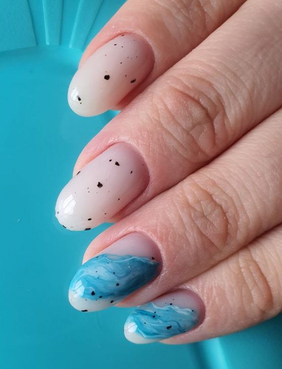 Elevate Your Style: Cloud-Inspired Nails Perfect for Any Getaway