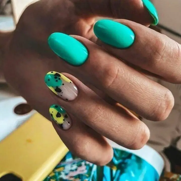 Summer Round Nails 2024: Your Ultimate Guide to Chic and Cute Nail Designs