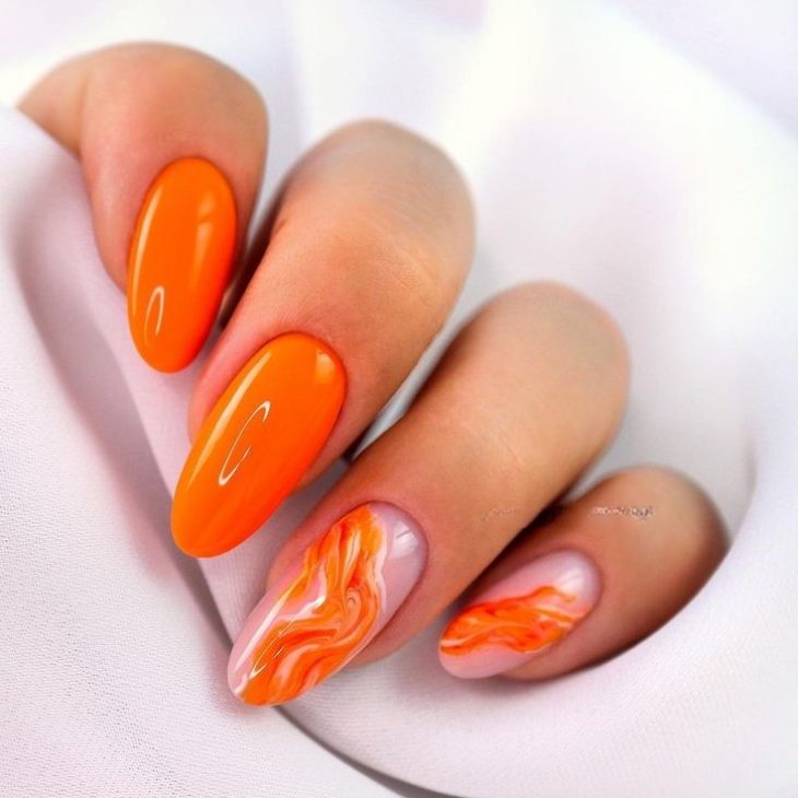 20 Stunning Summer Orange Nails Design Ideas for 2024