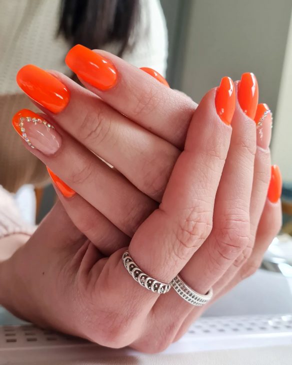 20 Ideas Summer Neon Orange Nails Trends 2024