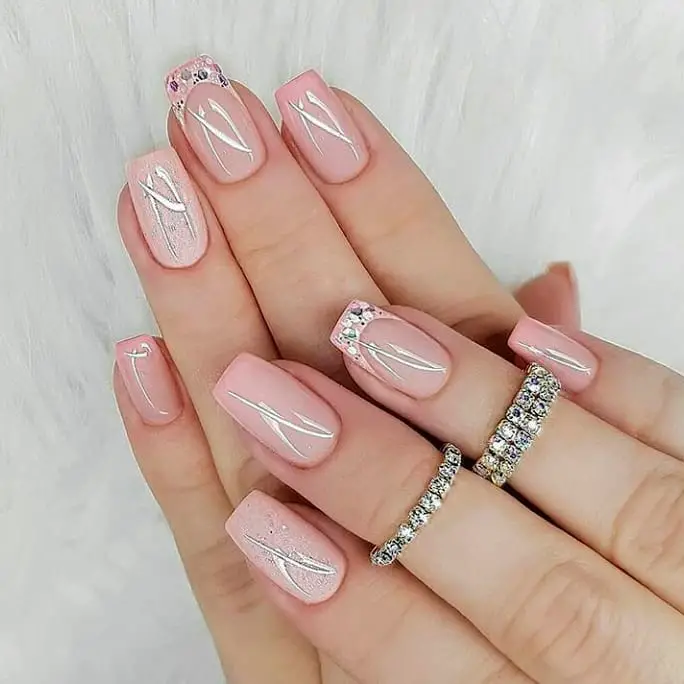 Summer French Nails 2024: 21 Must-Try Designs for a Trendsetting Season