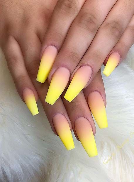 20 Vibrant Two-Tone Summer Ombre Nail Designs for 2024