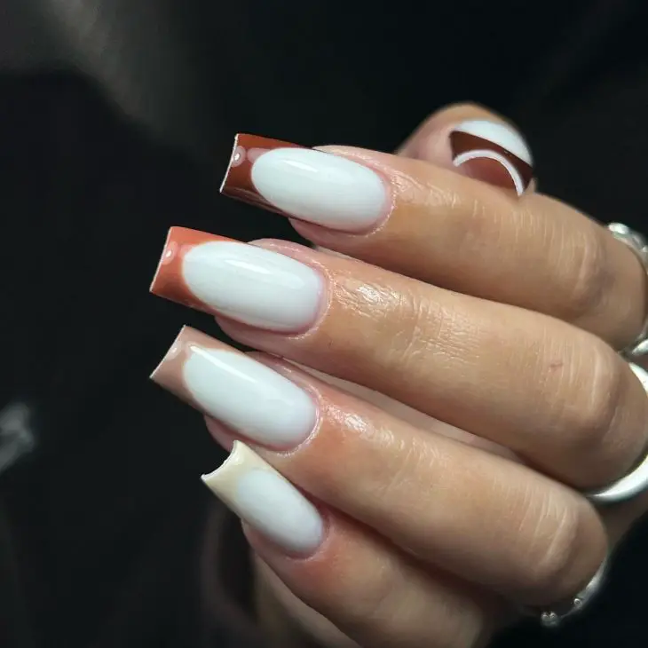 20 Trendsetting Summer French Tip Nail Designs for 2024