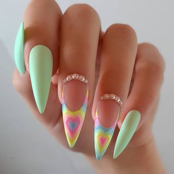 Stunning Summer Stiletto Nail Designs for 2024: Top 20 Trendsetting Ideas