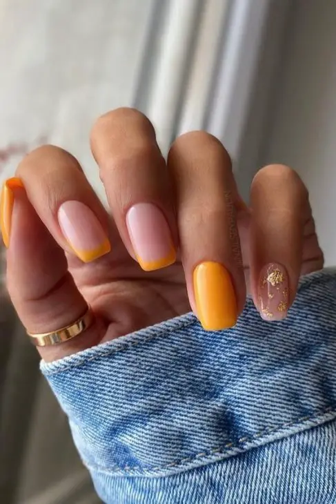 20 Trending Short Acrylic Nail Designs for Summer 2024