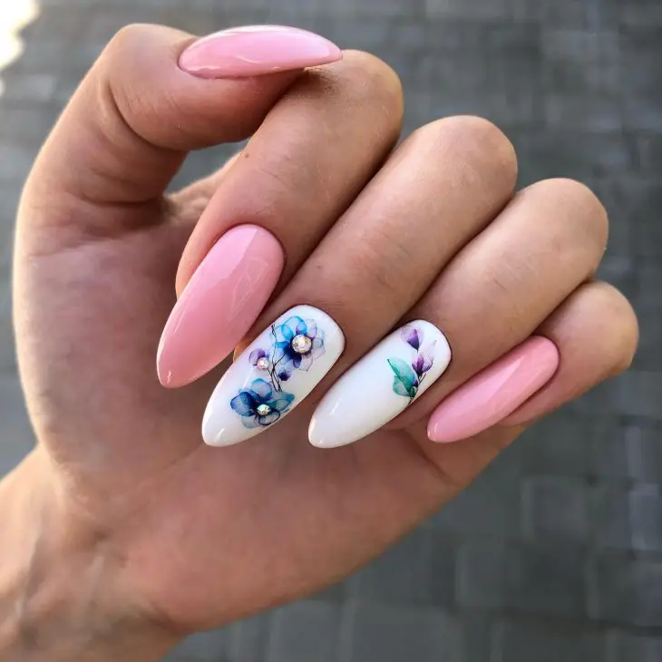 Summer Nail Trends 2024: A Vibrant Look at the Season's Hottest Manicures