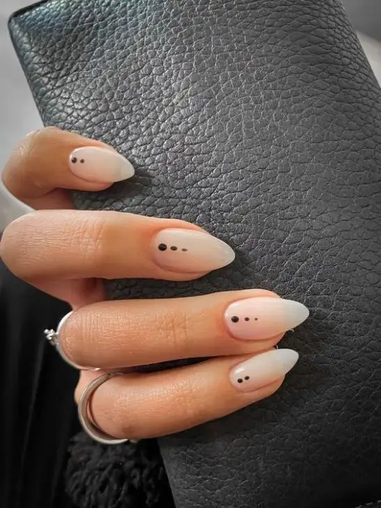 20 Ideas Subtle Elegance: Summer Neutral Nails 2024