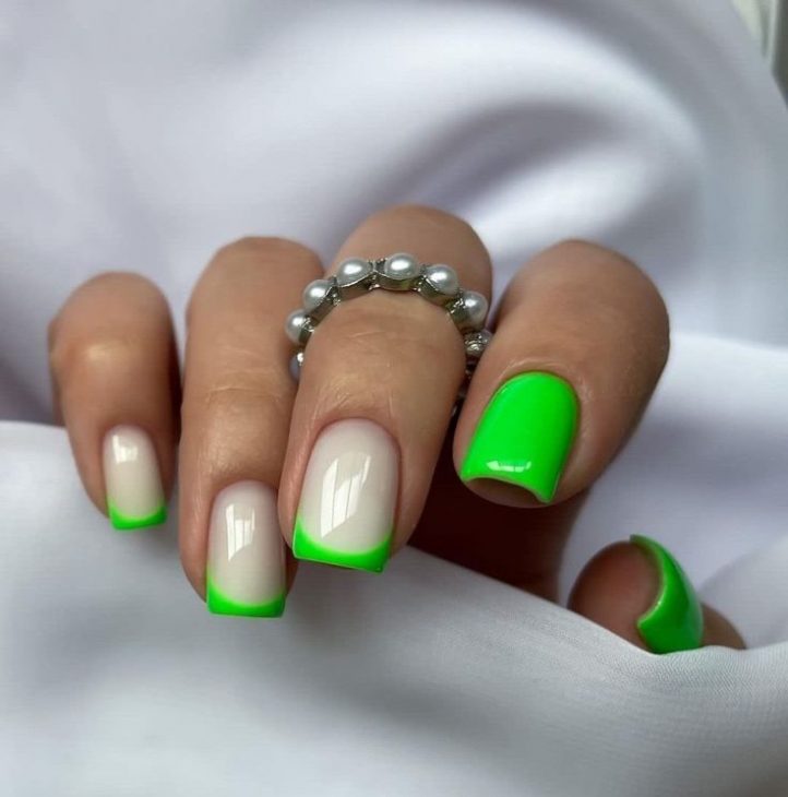 20 Stunning Ideas for Summer Short Coffin Nails: Cute, Trendy, and Easy Designs for 2024