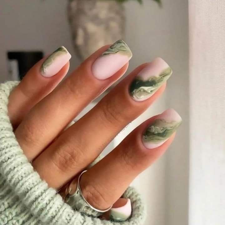 Elevate Your Style: Cloud-Inspired Nails Perfect for Any Getaway