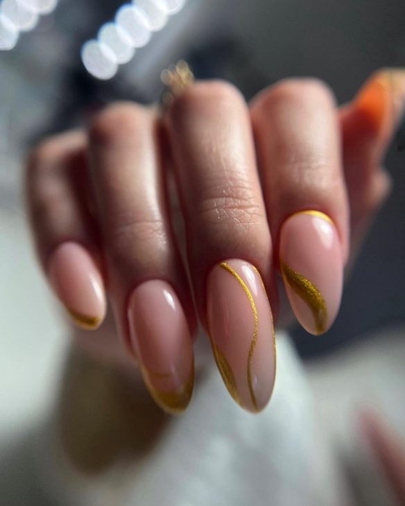 21 Elegant Summer Nails Ideas for 2024: Classy, Simple, Almond, and French Designs