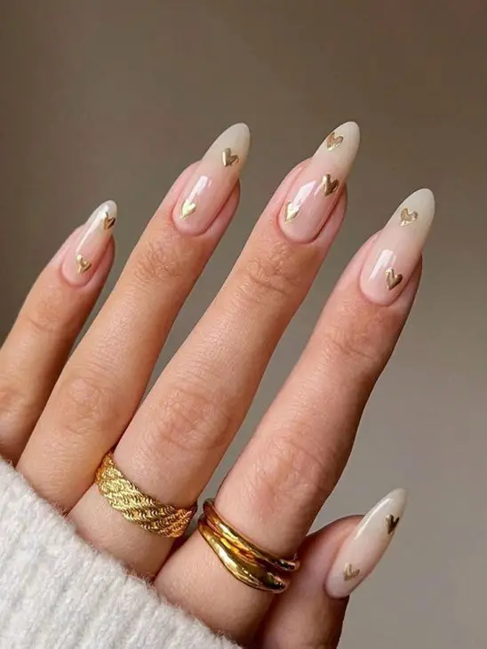 Stunning Graduation Nails 2024: Elegant and Trendy Ideas