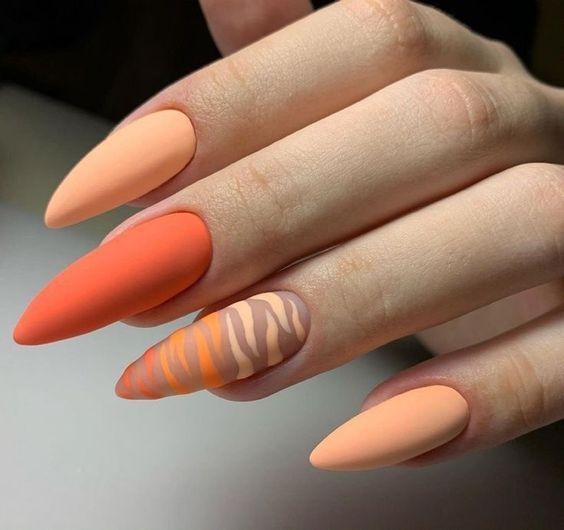 20 Stunning Summer Orange Nails Design Ideas for 2024