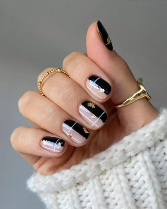 20 Ideas Subtle Elegance: Summer Neutral Nails 2024