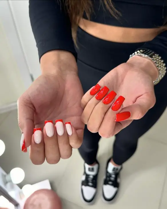 20 Trendsetting Summer French Tip Nail Designs for 2024