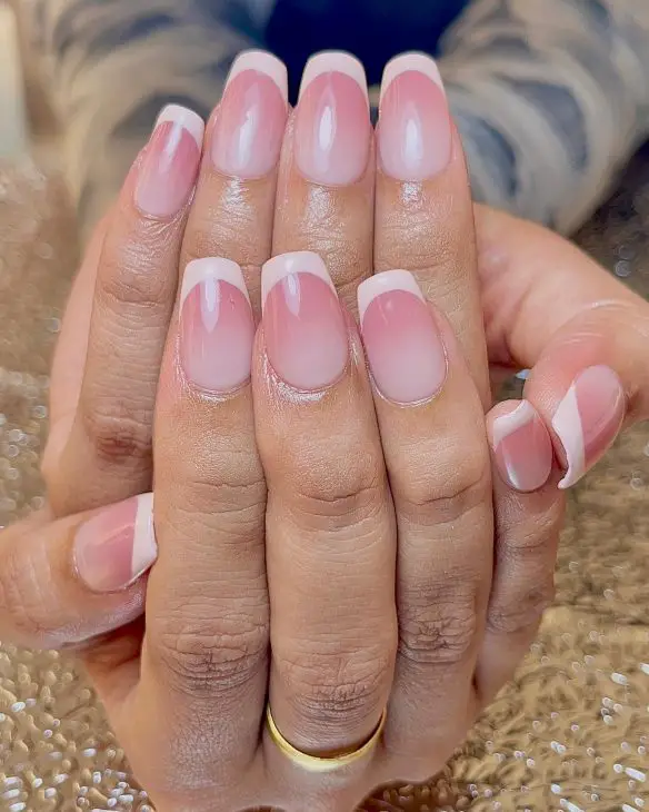 20 Stunning Ideas for Summer Short Coffin Nails: Cute, Trendy, and Easy Designs for 2024