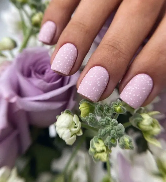 20 Stunning Mother's Day Nails Ideas for 2024