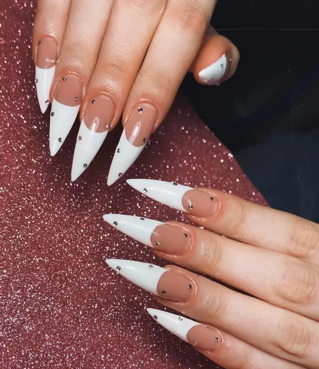 Stunning Summer Stiletto Nail Designs for 2024: Top 20 Trendsetting Ideas