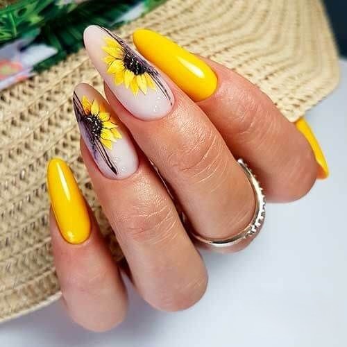 20 Stunning Summer Sunflower Nail Designs for 2024: Bright, Bold, and Beautiful Ideas