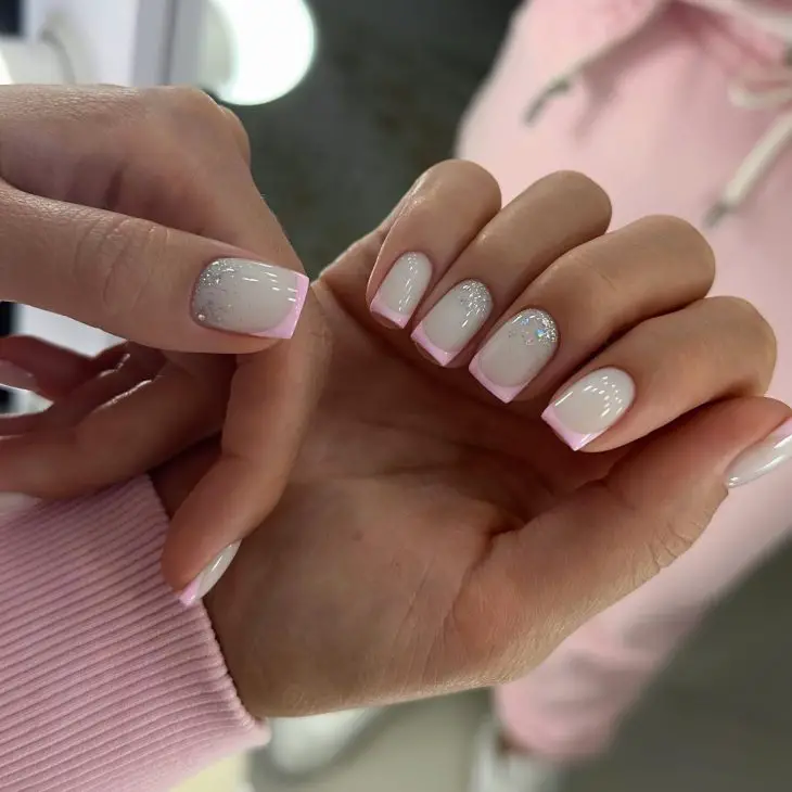 20 Trendsetting Summer French Tip Nail Designs for 2024