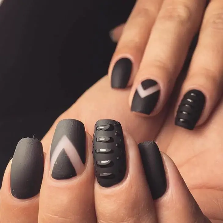 Black Summer Nails 2024: Bold, Beautiful, and Trendy