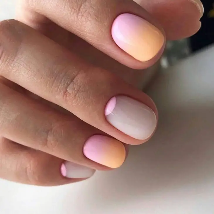 20 Creative Short Summer Gel Nail Ideas for 2024