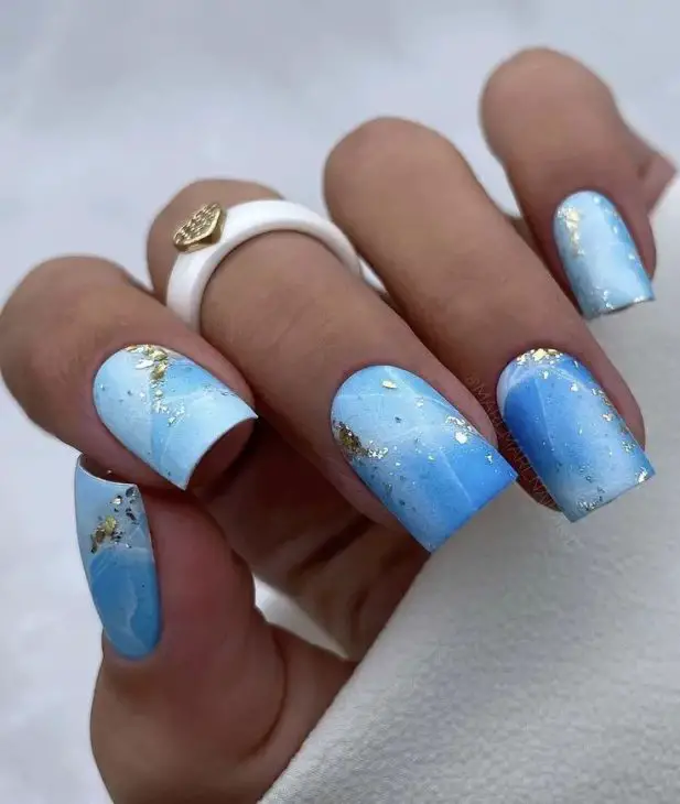 Elevate Your Style: Cloud-Inspired Nails Perfect for Any Getaway