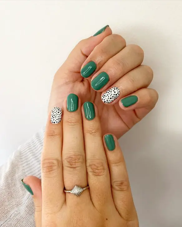 Summer Round Nails 2024: Your Ultimate Guide to Chic and Cute Nail Designs