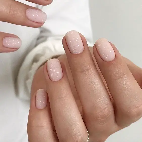 20 Creative Short Summer Gel Nail Ideas for 2024