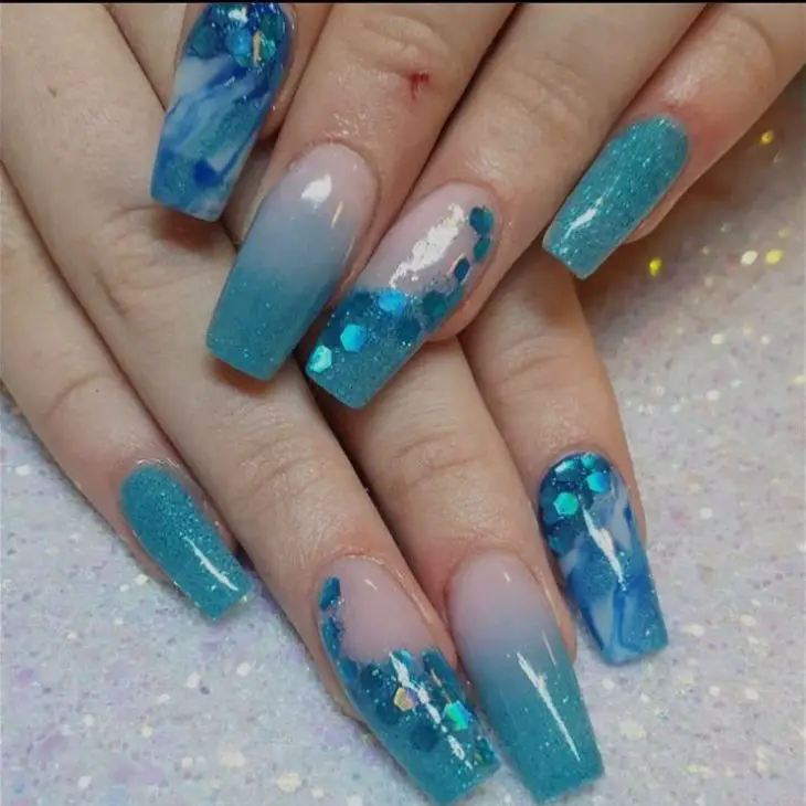 Stunning Blue Summer Nails Ideas for 2024: Shapes, Designs, and DIY Tips