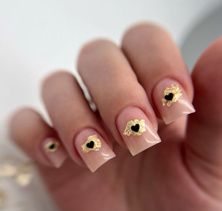 20 Stunning Mother's Day Nails Ideas for 2024