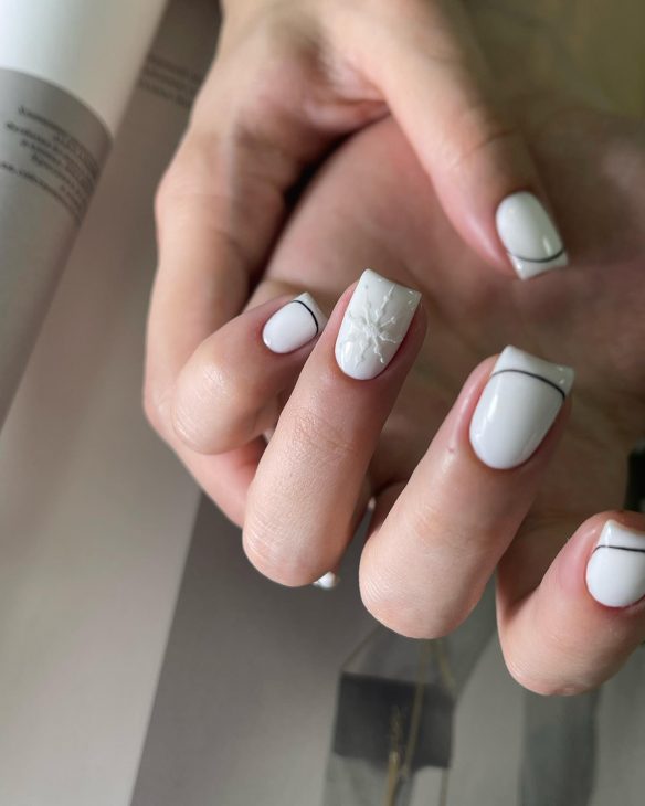 21 Summer White Nail Designs for 2024: Trendy, Simple, and Cute Ideas