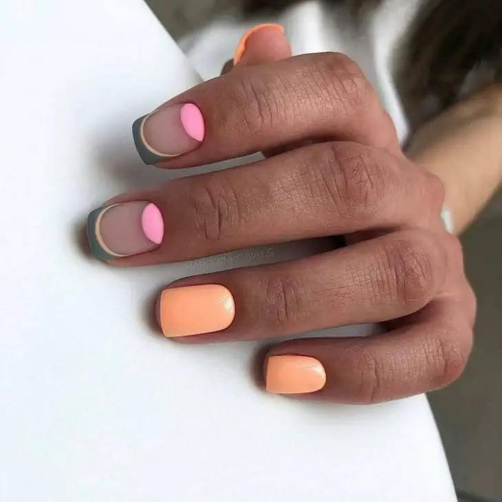 20 Creative Short Summer Gel Nail Ideas for 2024