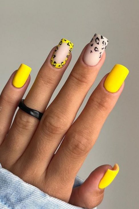 20 Trendy Summer Yellow Nail Designs for 2024: Inspiration for Every Nail Shape and Style