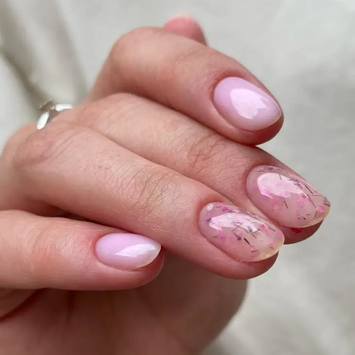 21 Elegant Summer Nails Ideas for 2024: Classy, Simple, Almond, and French Designs